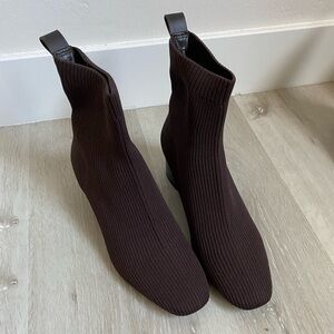 Everlane glove boot dark brown 9